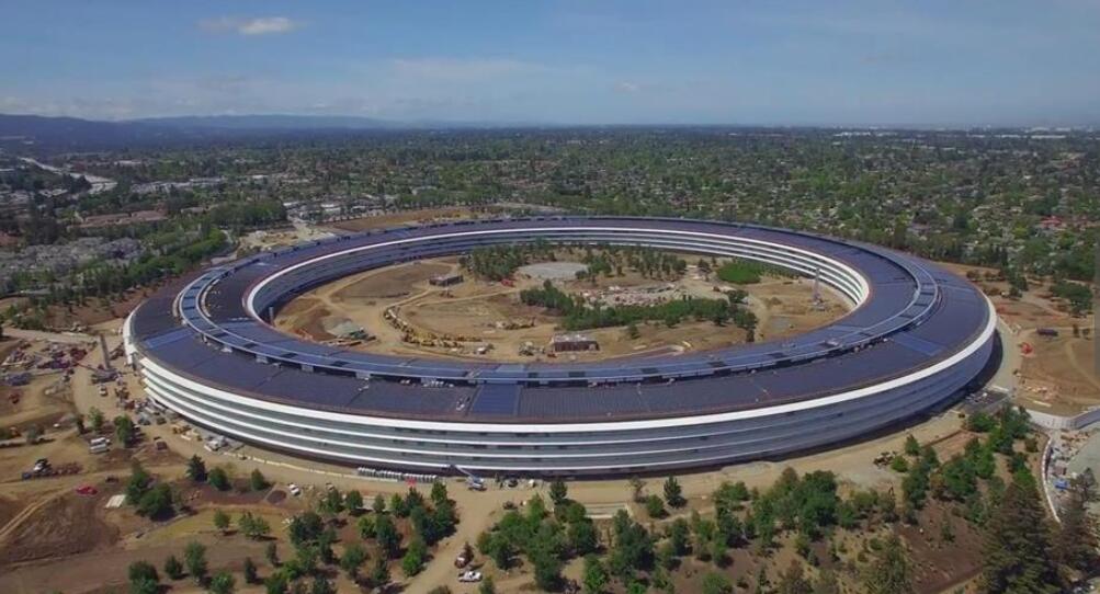 时事焦点 乔布斯留给苹果最后一个未完成的设计心愿就是飞船总部